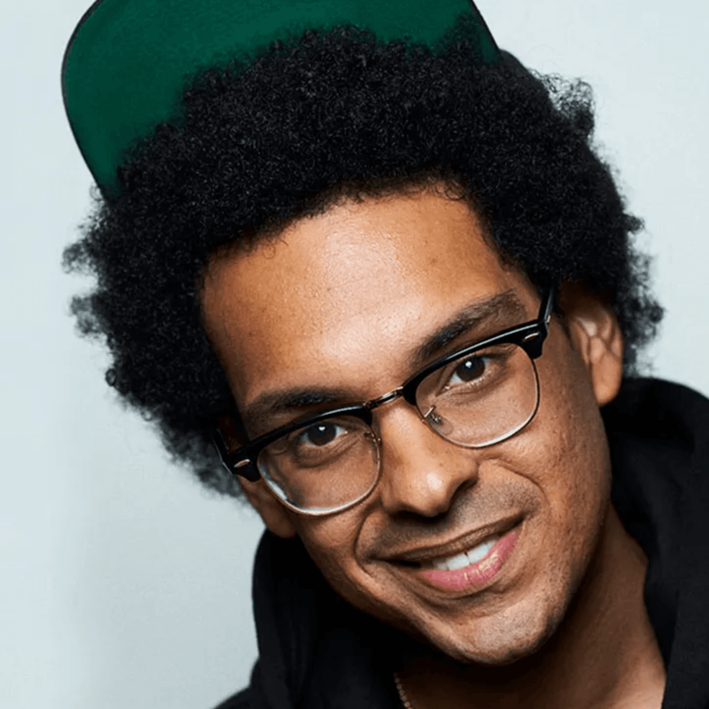 Yassir Lester